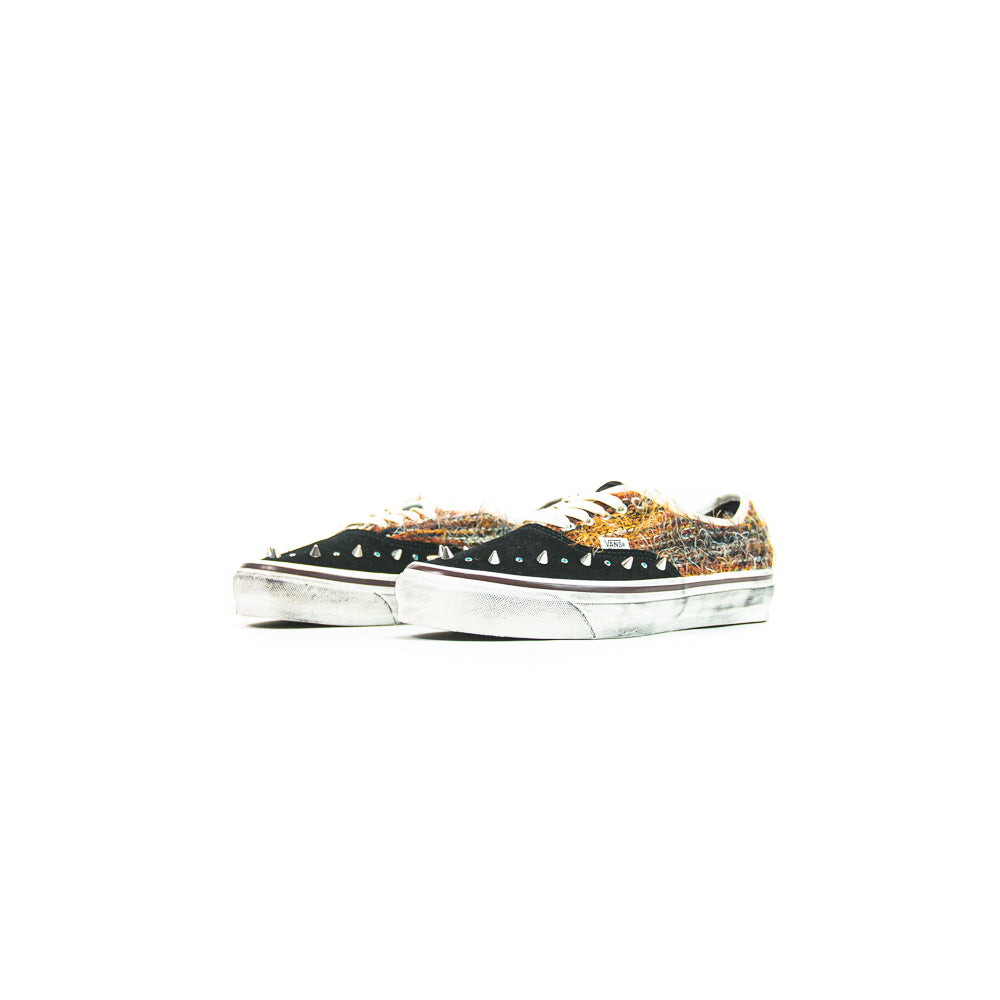 LX Authentic 44 (Mohair Black/Multi)