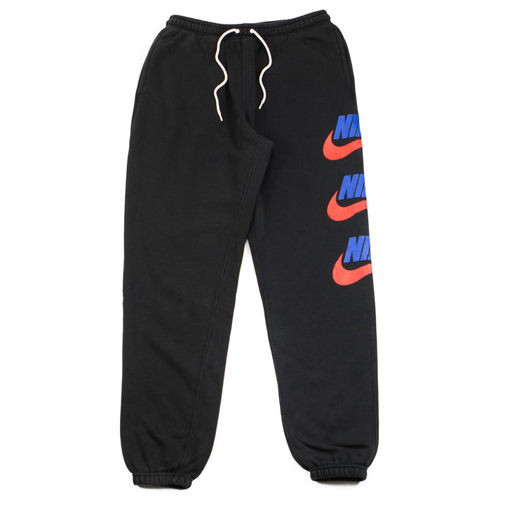 Nike Club Fleece Graphic Cuff Pants (Black)