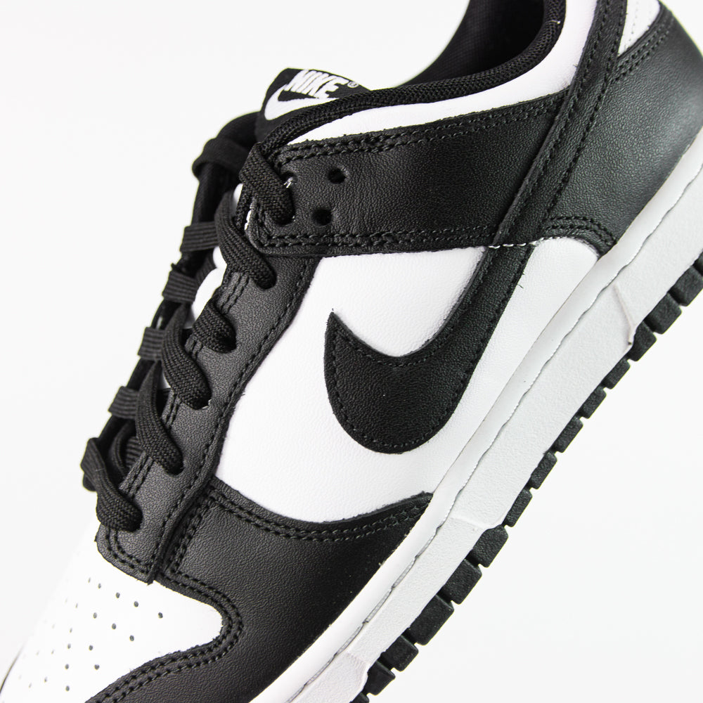 Dunk Low Retro (White/Black)