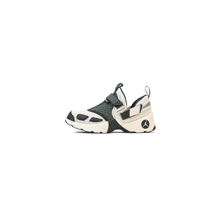 WMNS Jordan Trunner LX (Lt Orewood Brn/Anthracite)