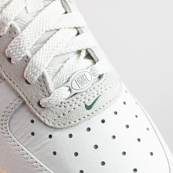WMNS Air Force 1 '07 LX (Summit White/Gorge Green)