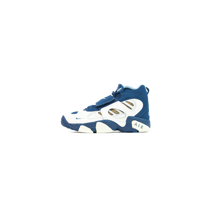 Air Diamond Turf II (Sail/Mystic Navy-Blue Grey)