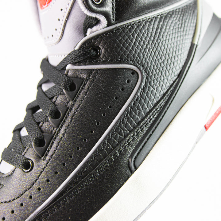 Air Jordan 2 Retro GS (Black/Cement Grey-Fire Red)
