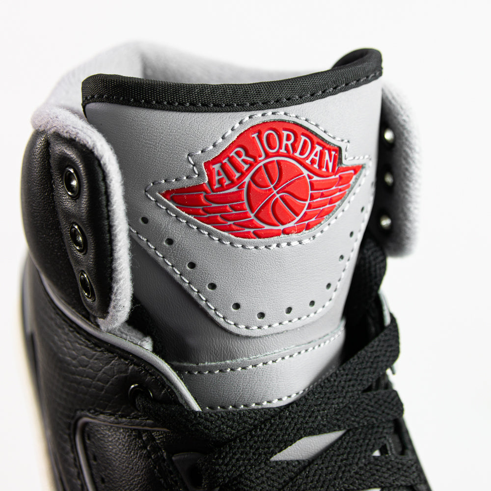 Air Jordan 2 Retro GS (Black/Cement Grey-Fire Red)