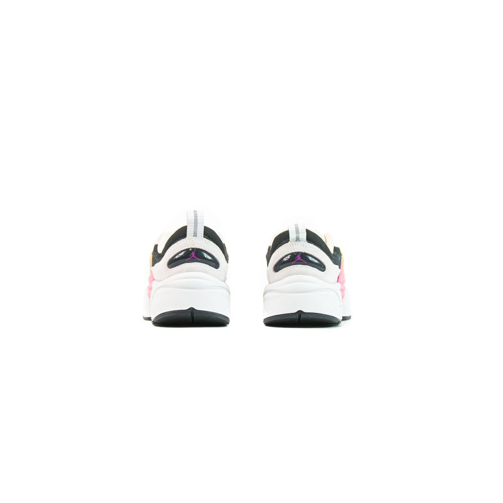 Jordan Trunner O/S (Off White/Fire Pink-Anthracite)