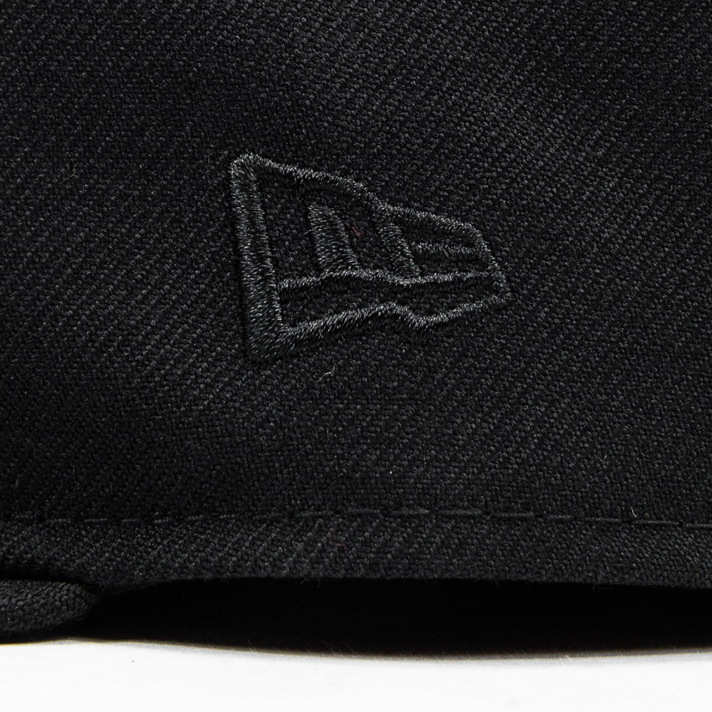 Cincinnati Reds C Font Fitted Cap (Black)
