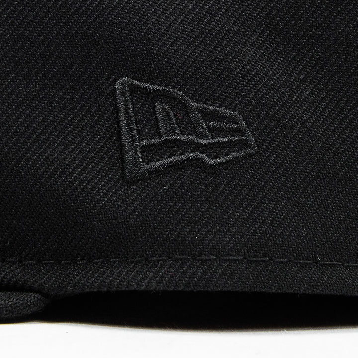 Cincinnati Reds C Font Fitted Cap (Black)