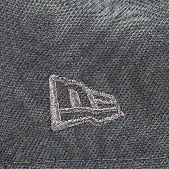 Cincinnati Reds 75 World Series Commissioner Fitted Cap (Dark Grey)