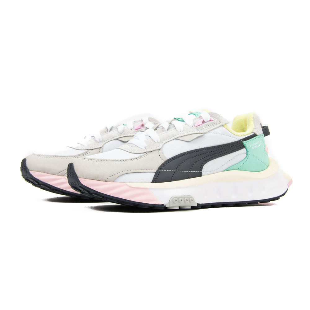 WMNS Wild Rider Layers (White/Ebony)