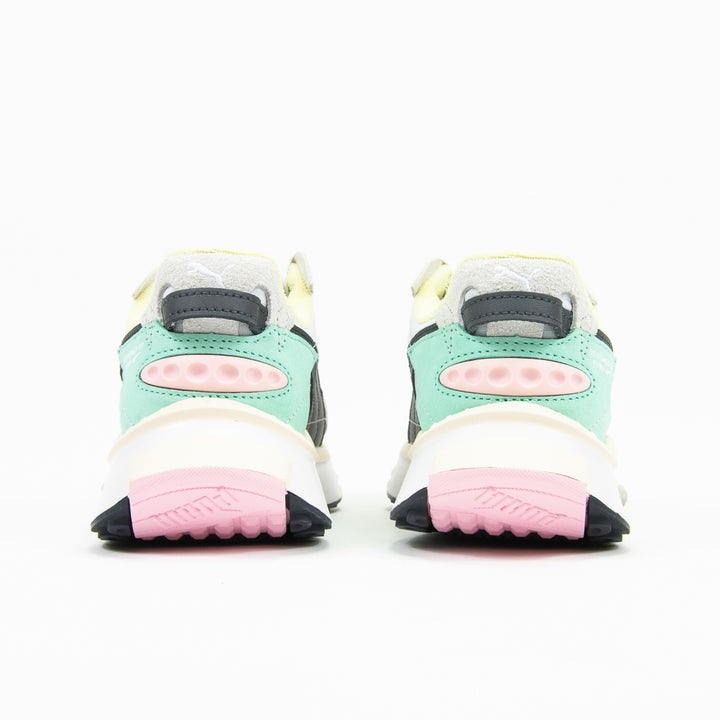 WMNS Wild Rider Layers (White/Ebony)