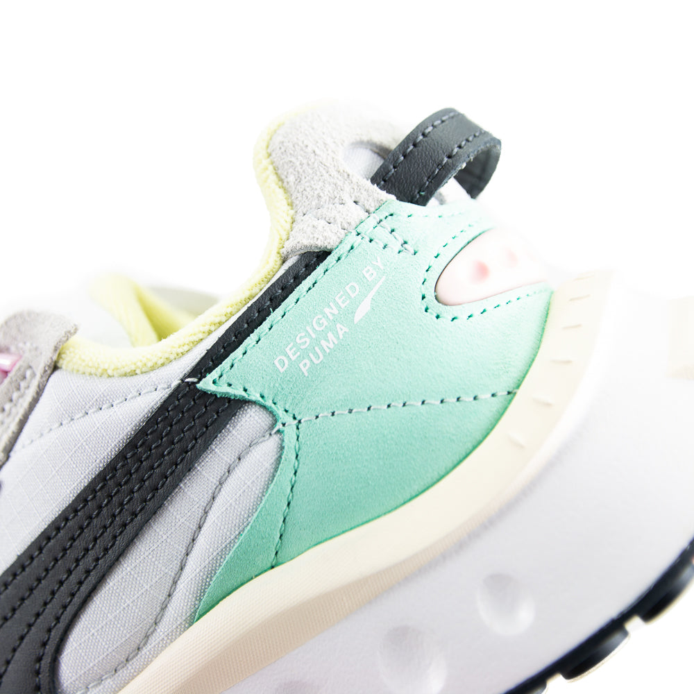 WMNS Wild Rider Layers (White/Ebony)