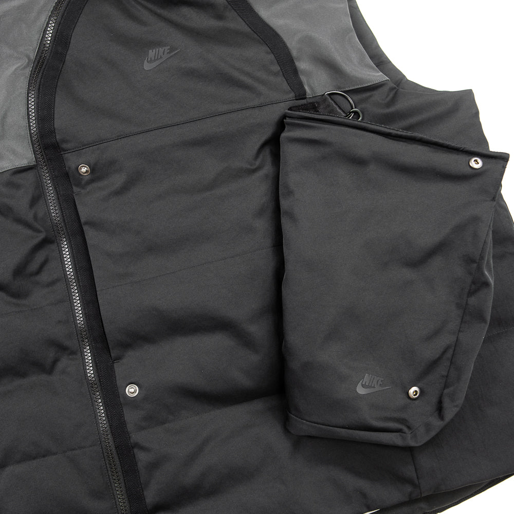 Nike Sportswear Therma-Fit Tech Pack (Black/Black)
