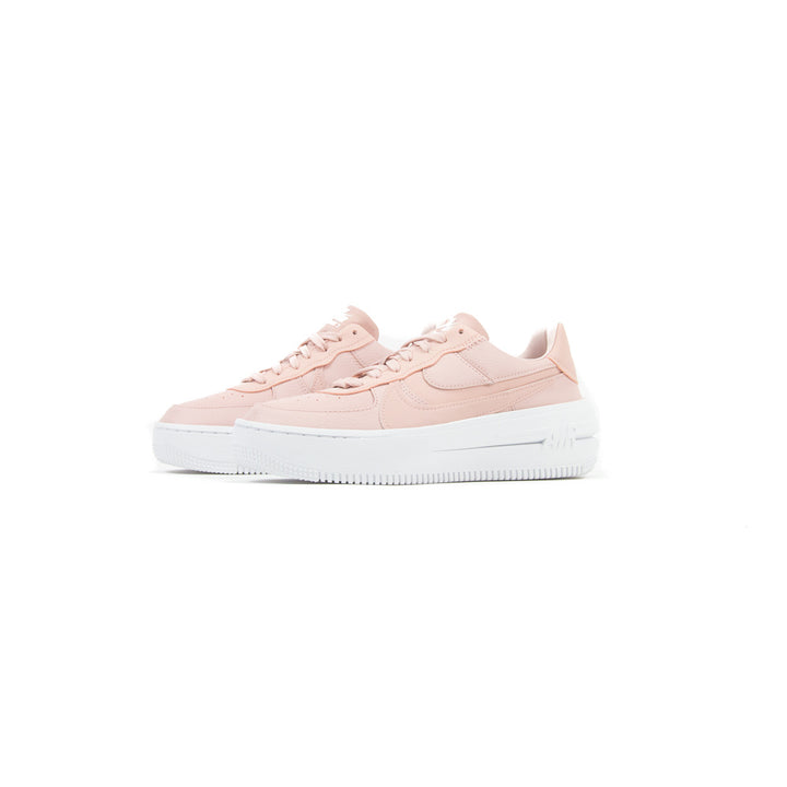 WMNS AF1 PLT.AF.ORM (Pink Oxford/Light Soft Pink)