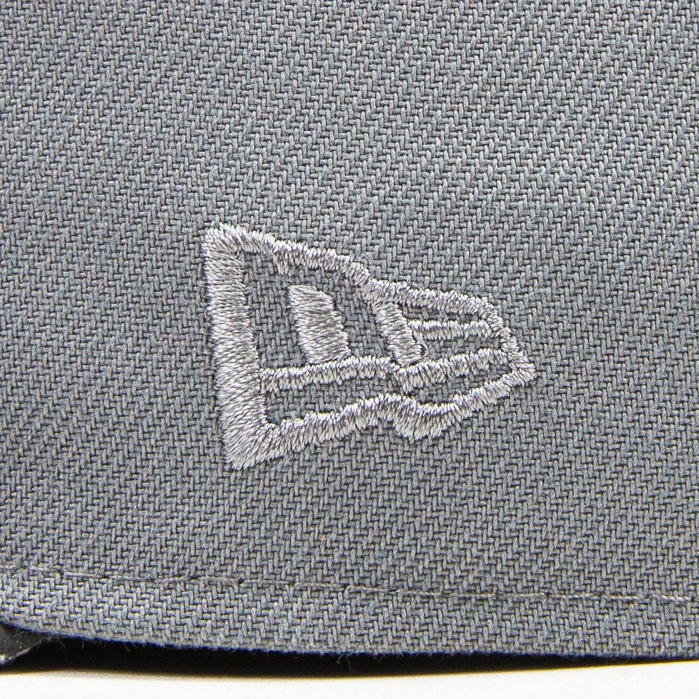 Cincinnati Reds Fountain Fitted Cap (Graphite/Reflective Black/Infrared)